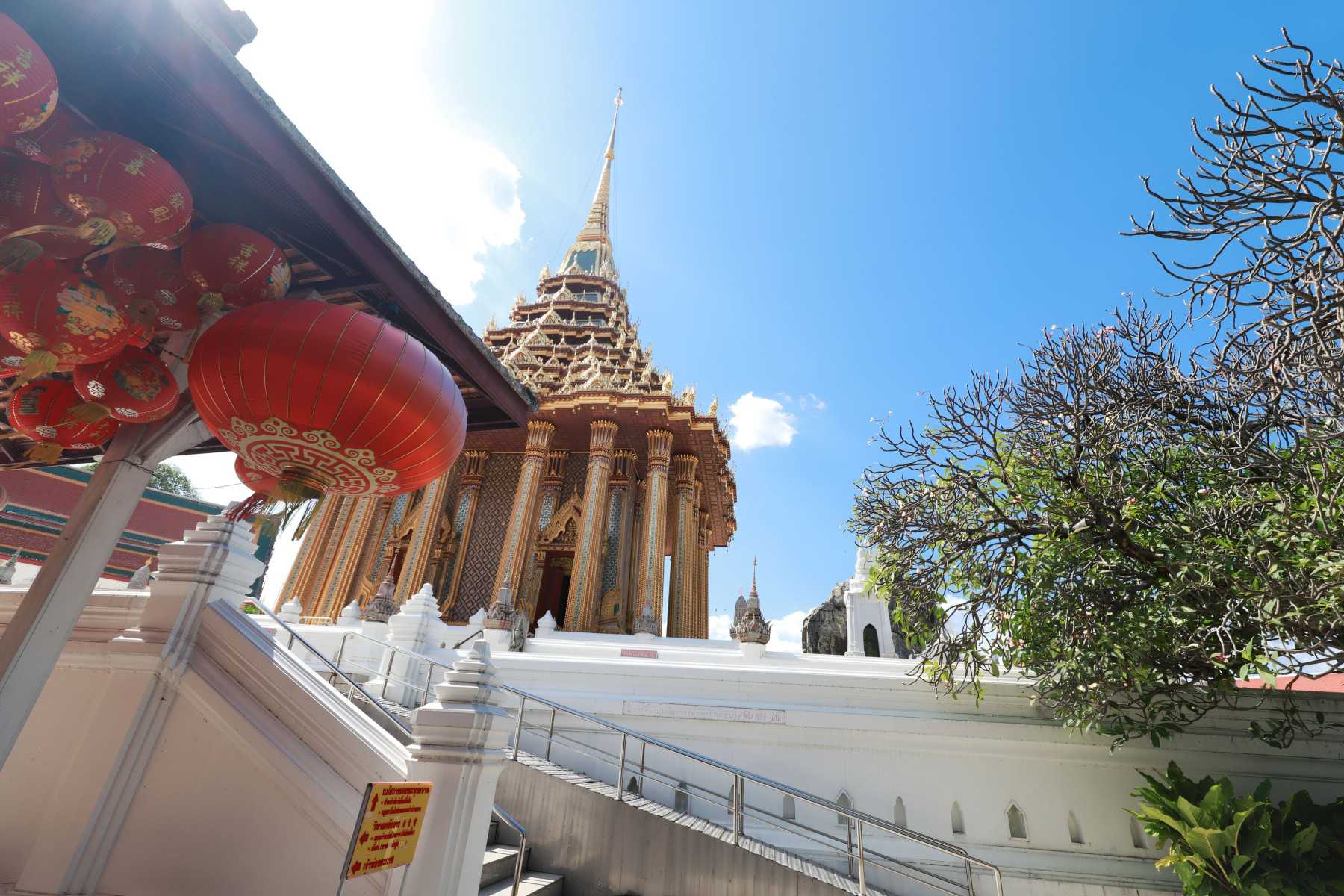 วัดพระพุทธบาทราชวรมหาวิหาร วัดดัง สระบุรี (18)_jadtrip.jpg