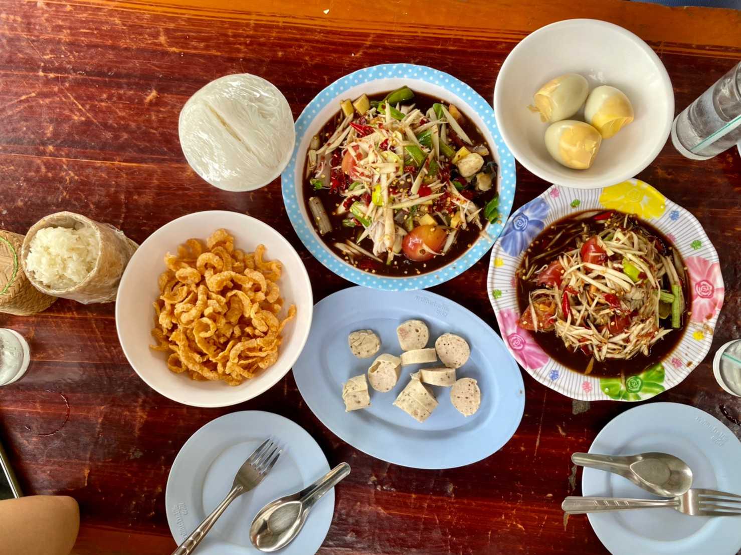 ร้านส้มตำวังมัจฉา ร้านส้มตำ พิบูล อุบล (7).jpg
