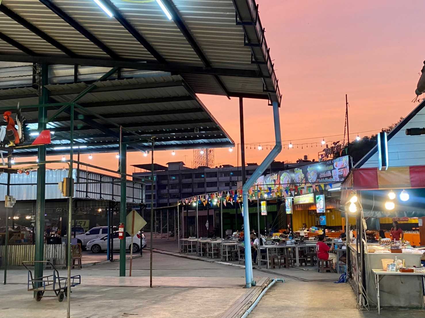 ตลาดนกฮู2ปทุมธานี (6).jpg