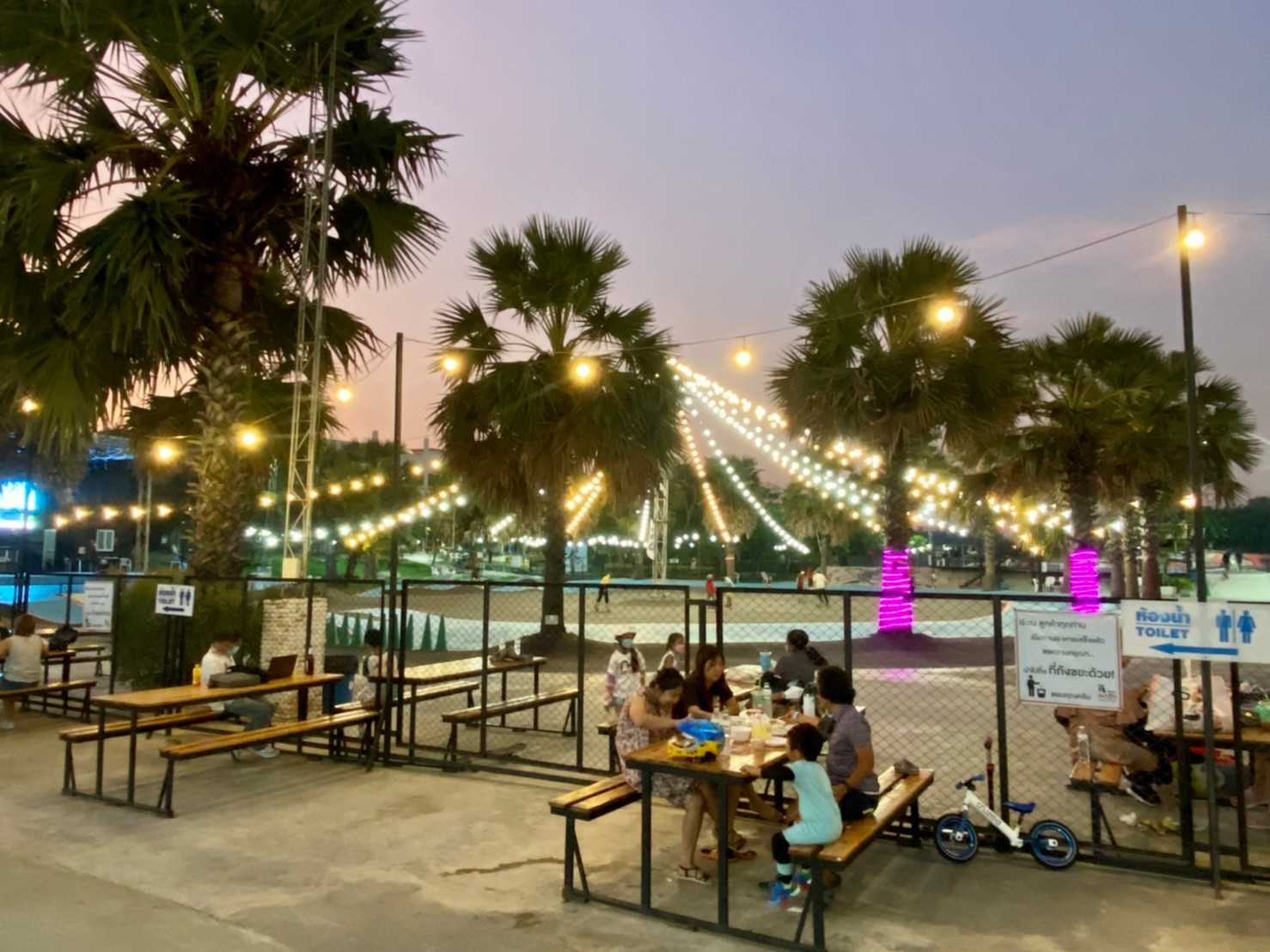 ตลาดนกฮู2ปทุมธานี (12).jpg