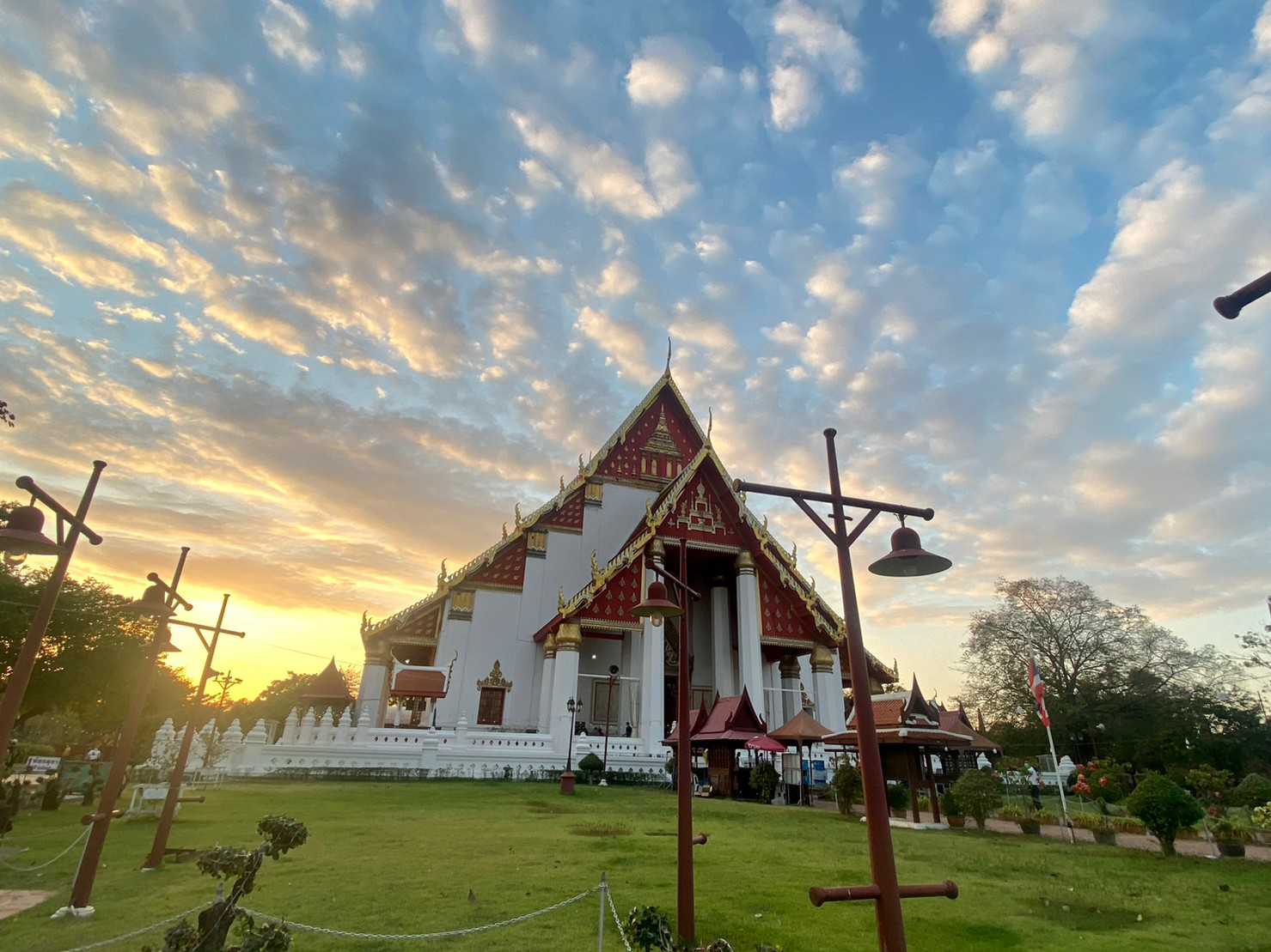 วัดมงคลบพิตร อยุธยา (13).jpg