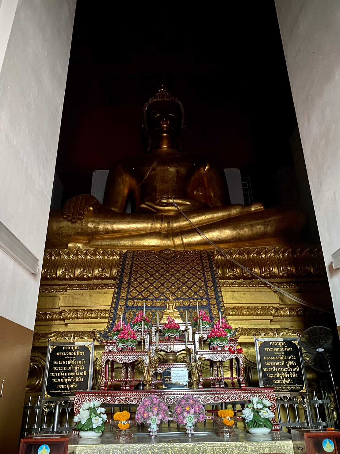 วัดมงคลบพิตร อยุธยา (9).jpg