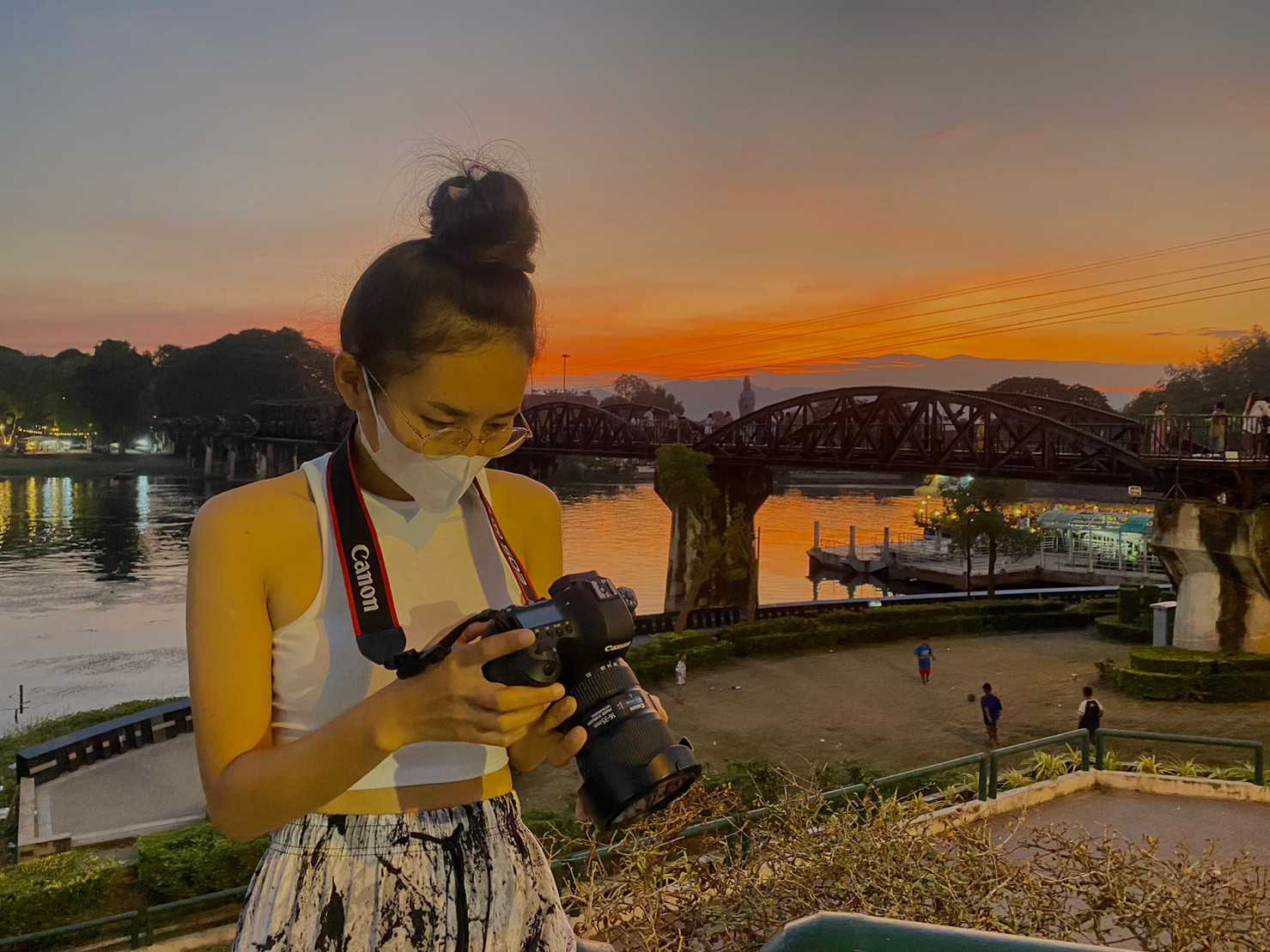 สะพานข้ามแม่น้ำแคว กลางคืน (11).jpg