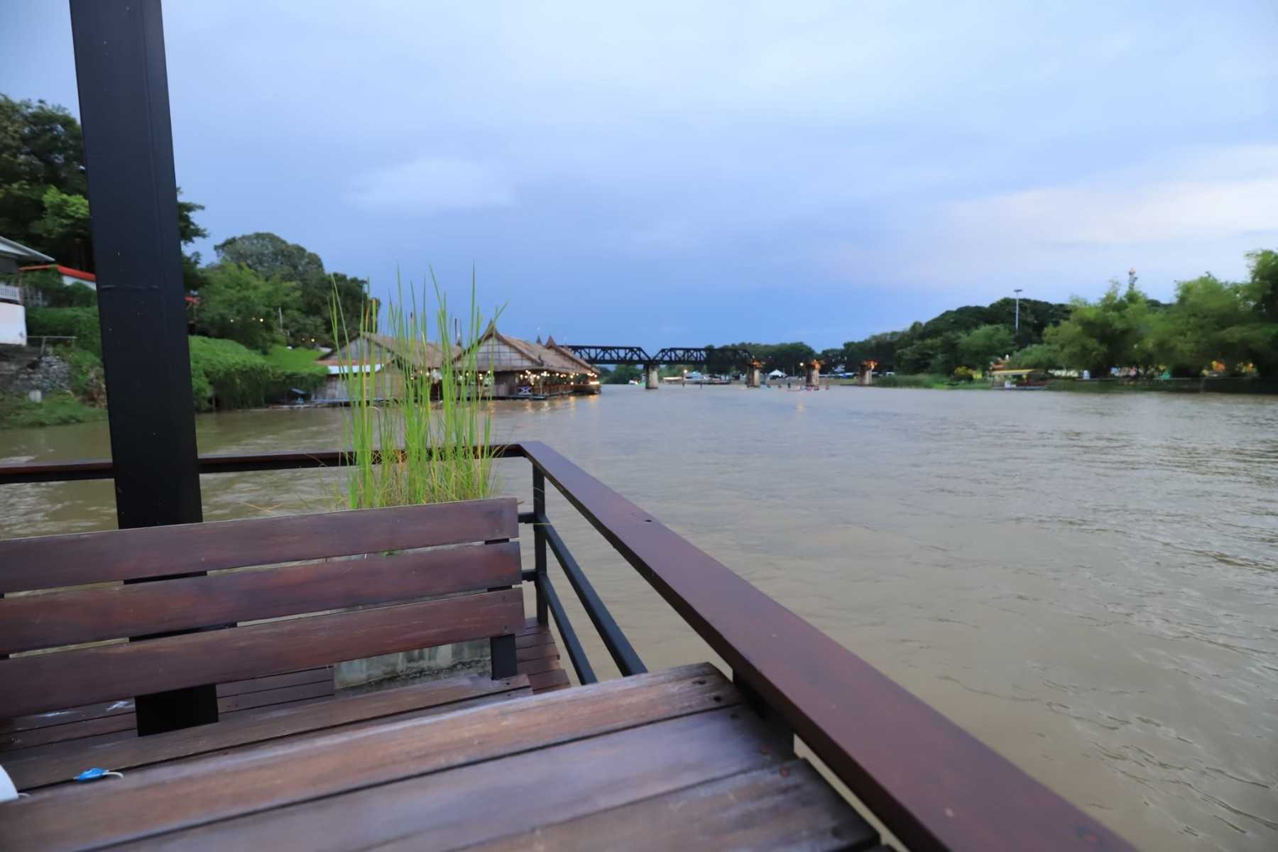 ร้านอาหารกาญจนบุรี ริมน้ํา คีรีธารา_jadtrip (34).jpg