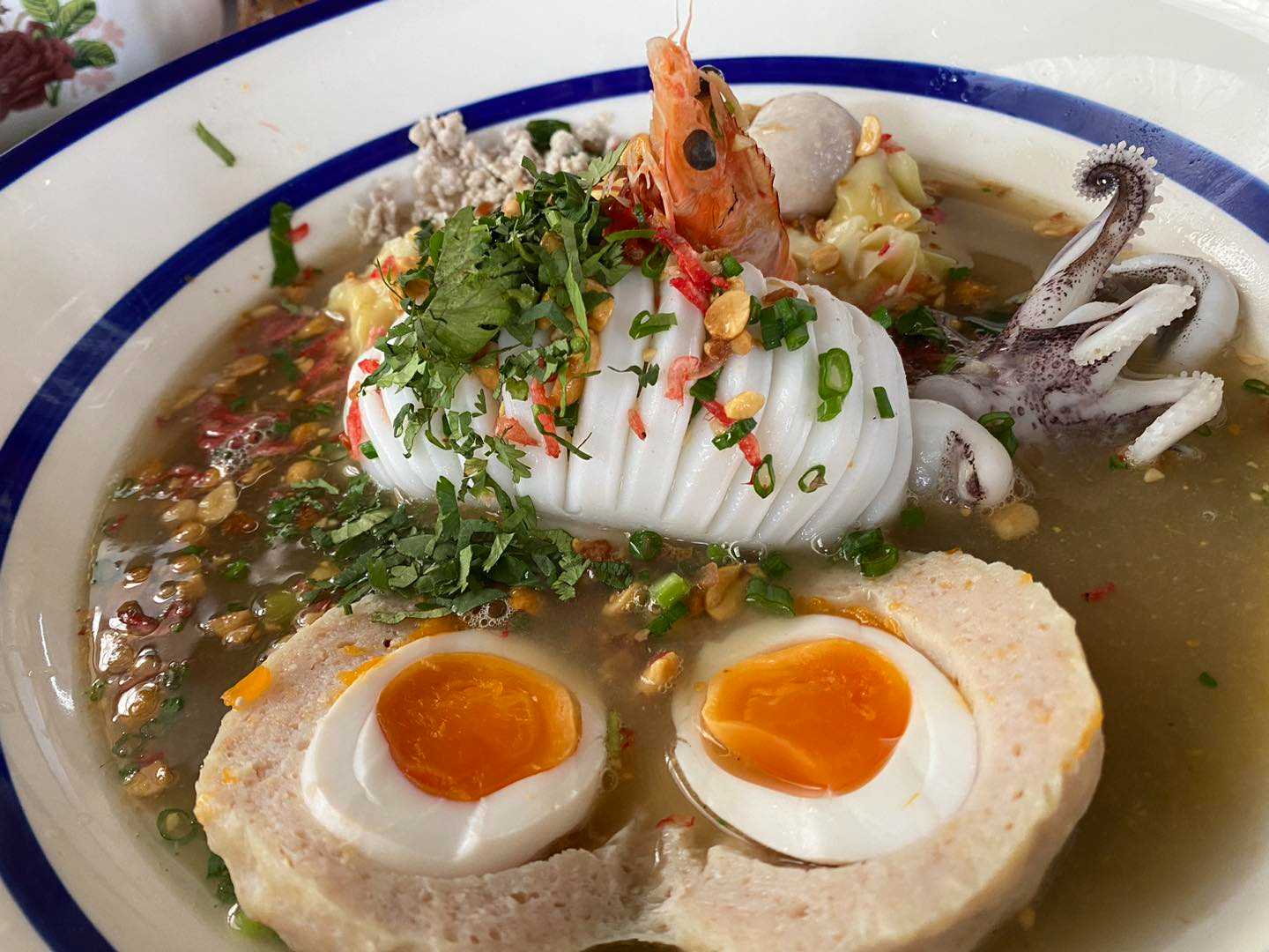 กำแพงแสน ก๋วยเตี๋ยวต้มยำโบราณ 20 บาท อร่อยไม่ต้องปรุง3.jpg