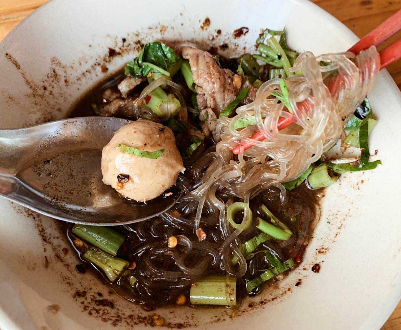เตี๋ยวเรือลานบิน6.jpg