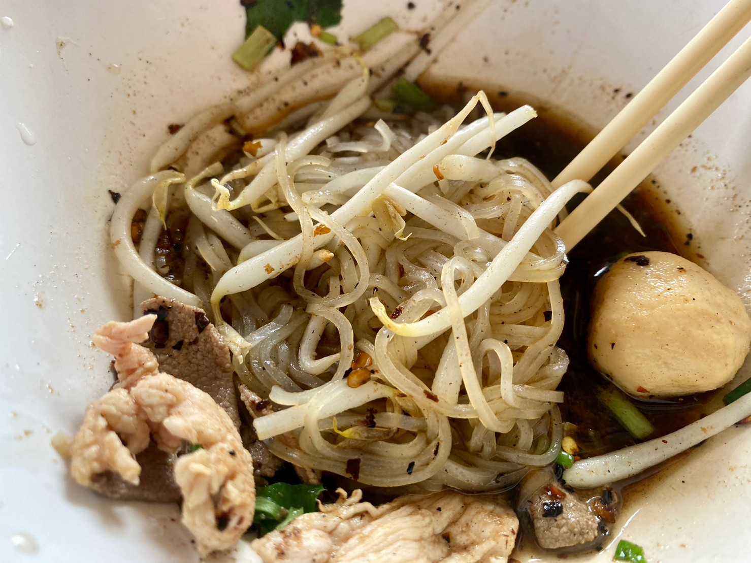 ก๋วยเตี๋ยวเรือพันธุ์ดุ ชาตินี้ต้องลอง (9).jpg
