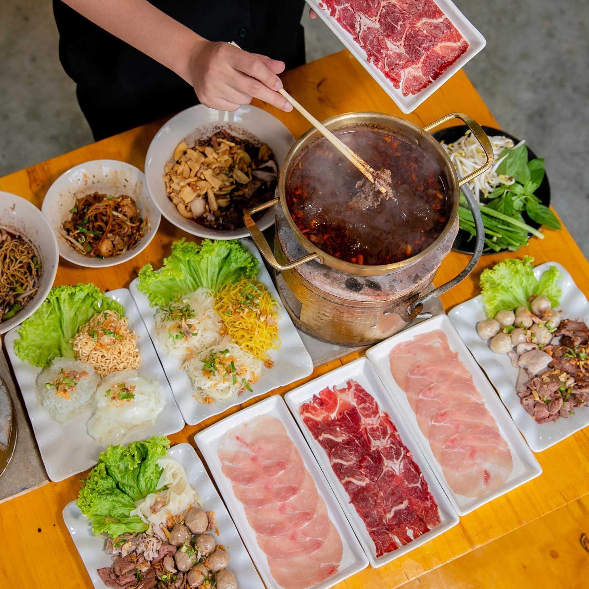 เตี๋ยวเรือติดมัน ปทุมธานี 4.jpg