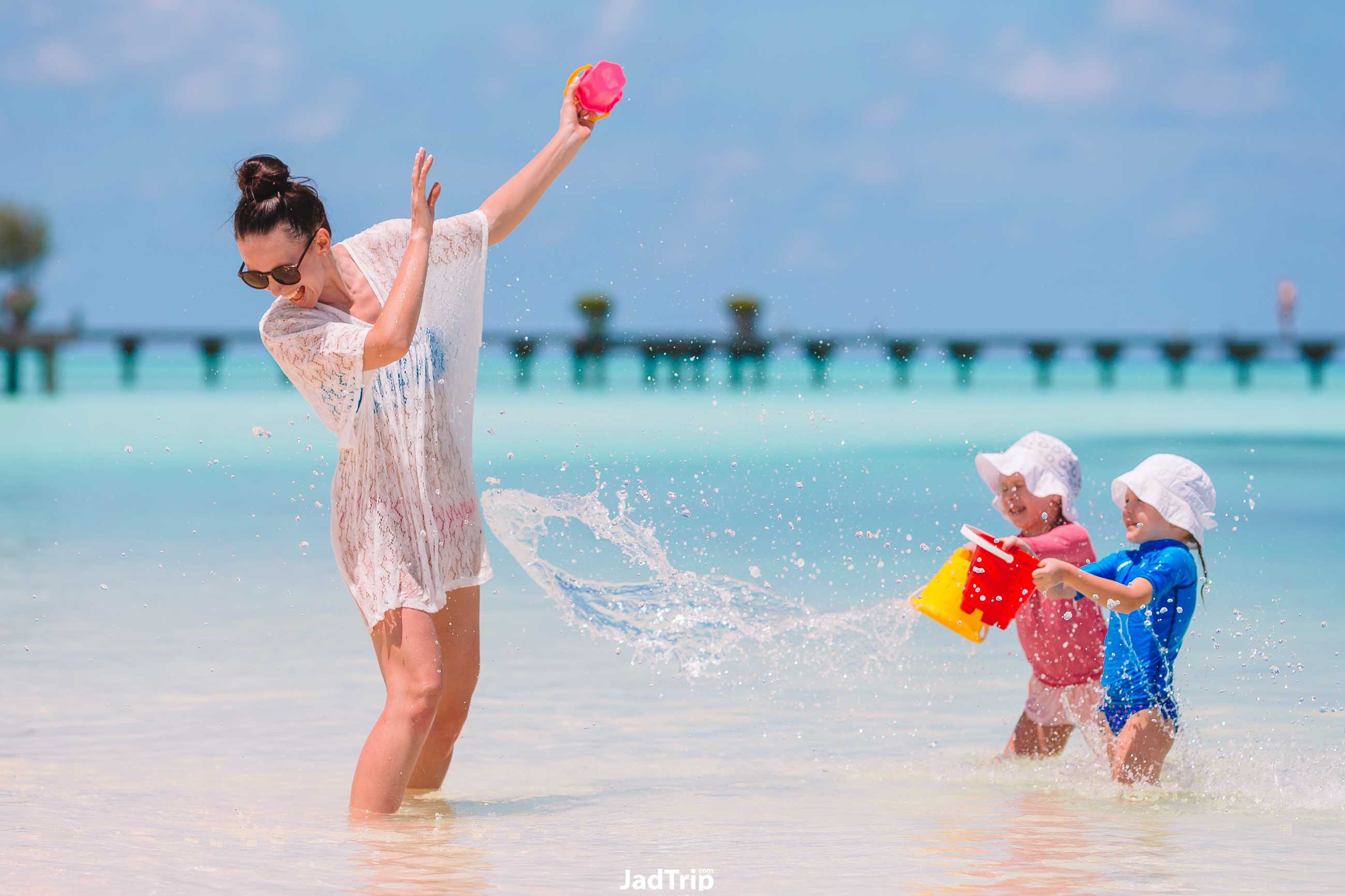วันไหลพัทยา_jadtrip.jpg