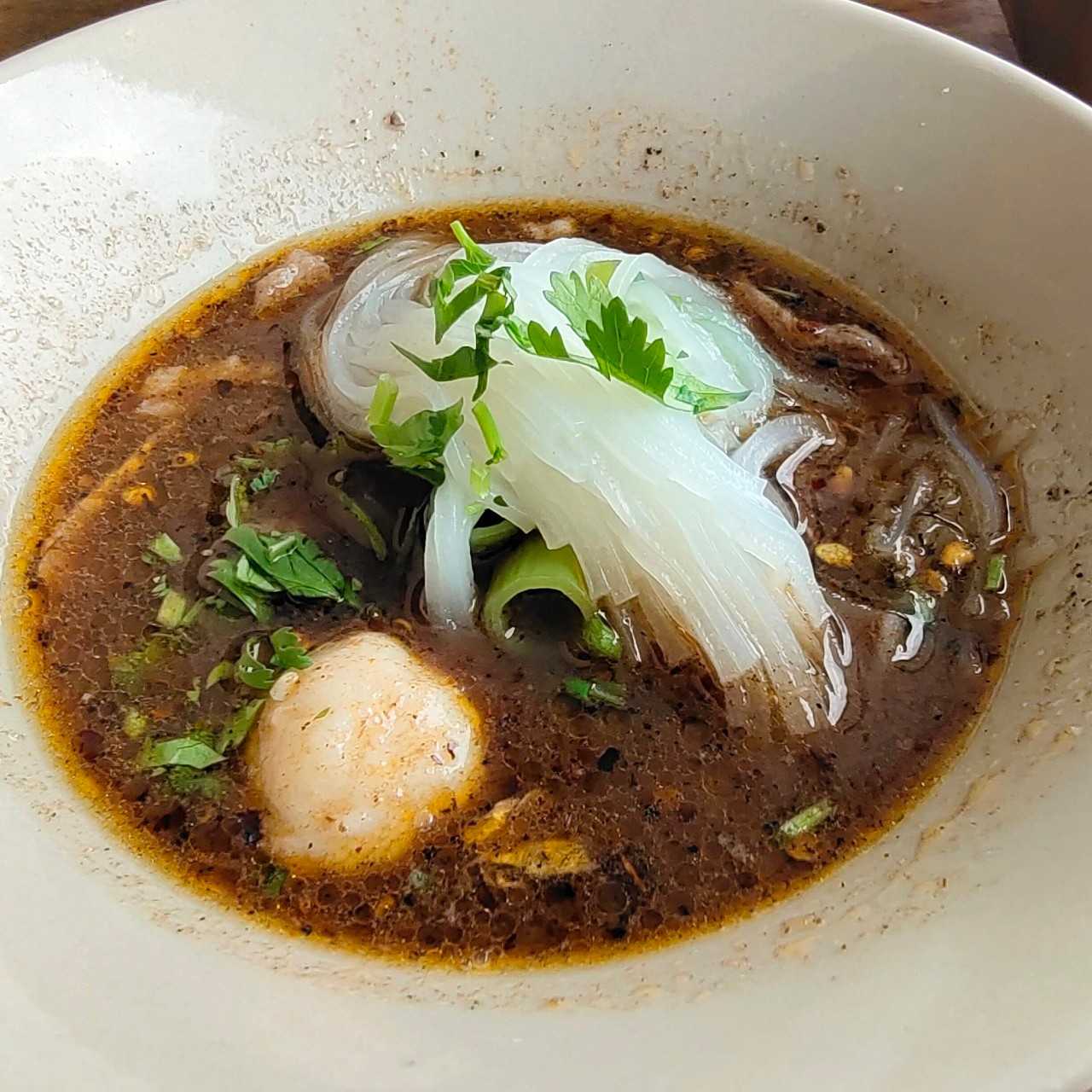 ก๋วยเตี๋ยวเรือ ป.ประทีป สาขานานาเพลส jadtrip (11).jpg