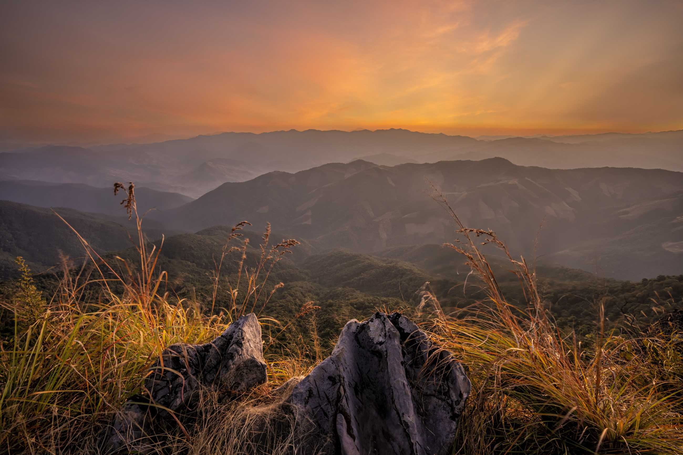 sunset-doi-pha-tang-mountain_แปลงไฟล์.jpg