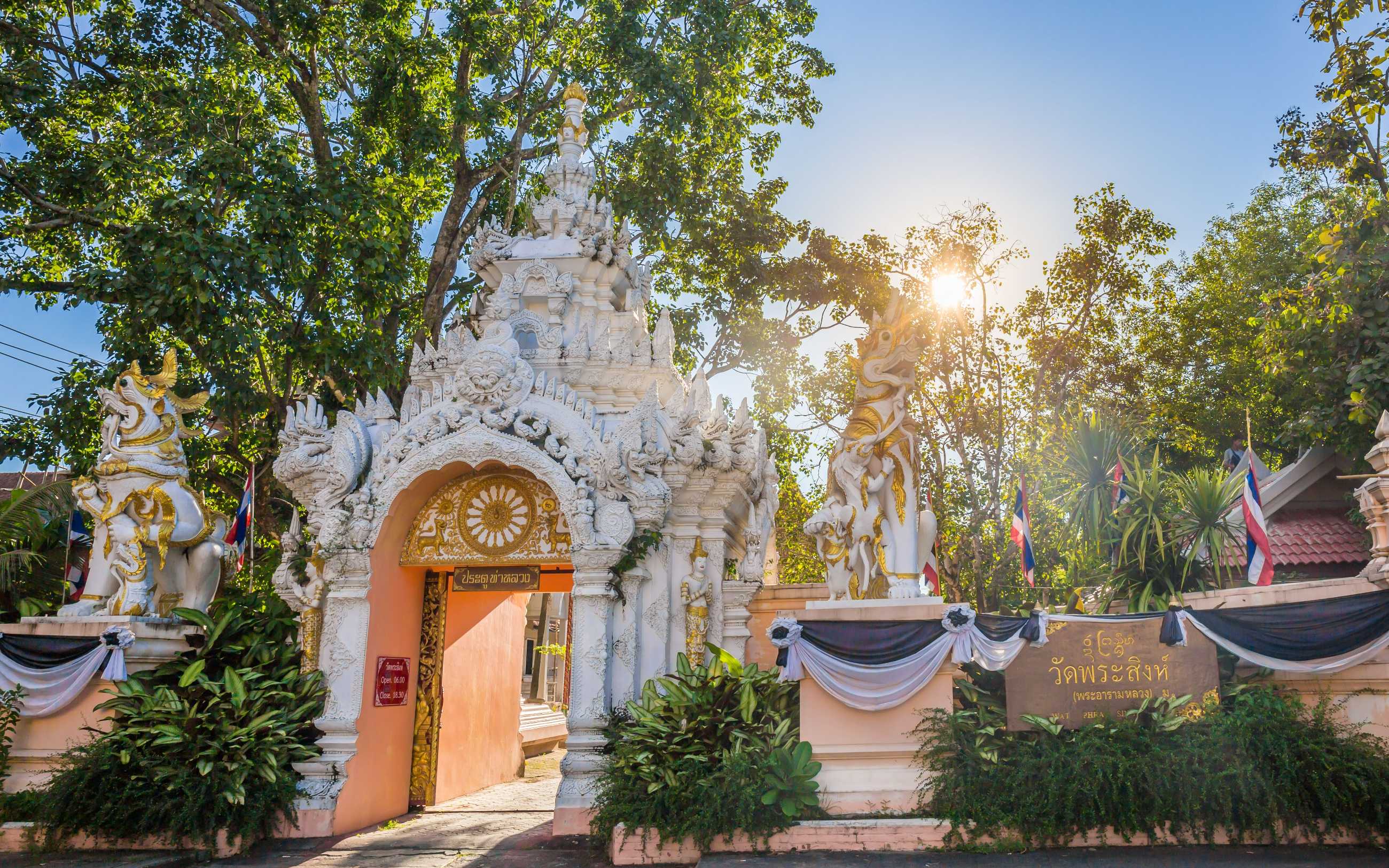wat-phra-singh-temple-is-buddhist-temple-located-chiang-rai-northern-thailand (1.jpg
