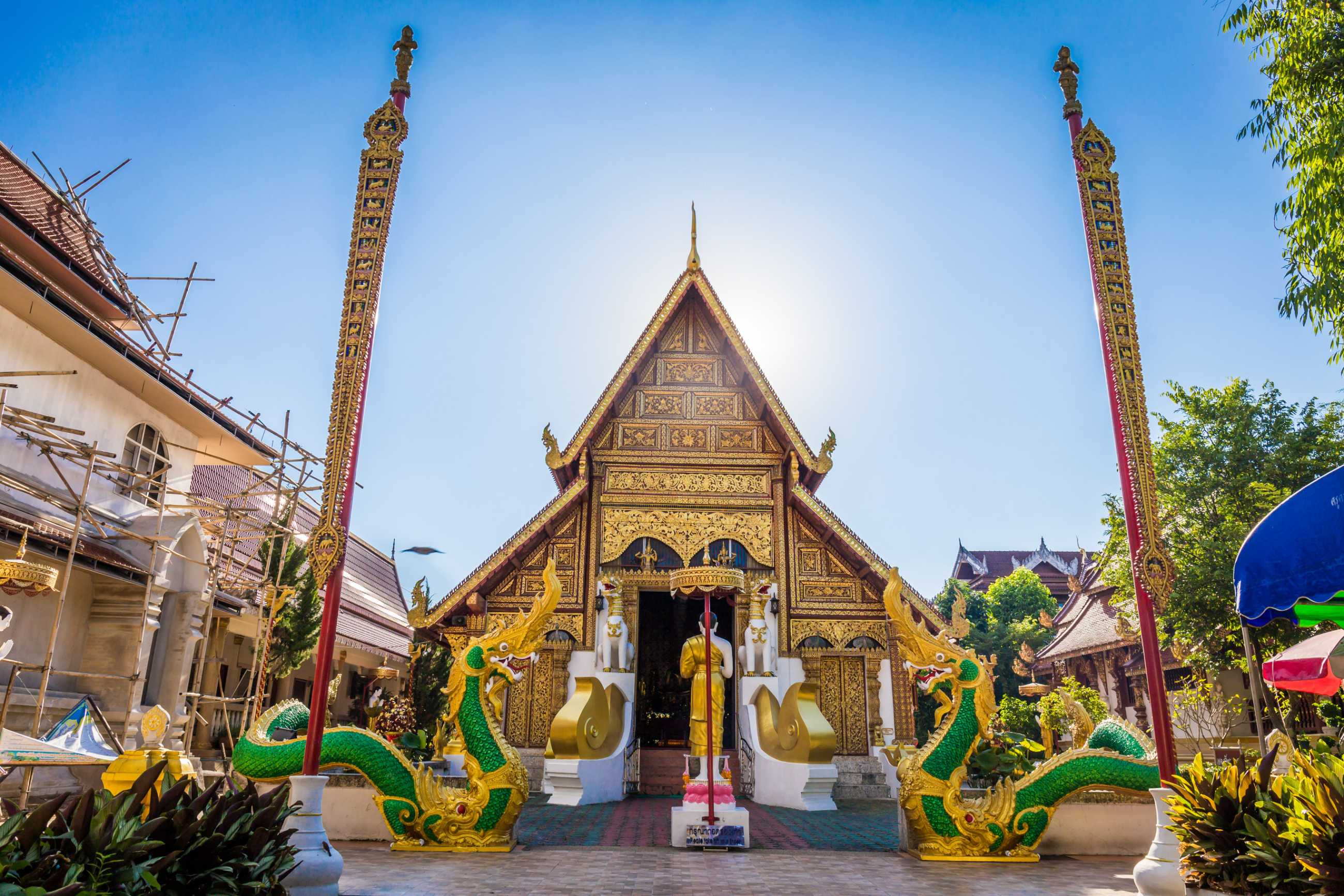 wat-phra-singh-temple-is-buddhist-temple-located-chiang-rai-northern-thailand_แปลงไฟล์.jpg