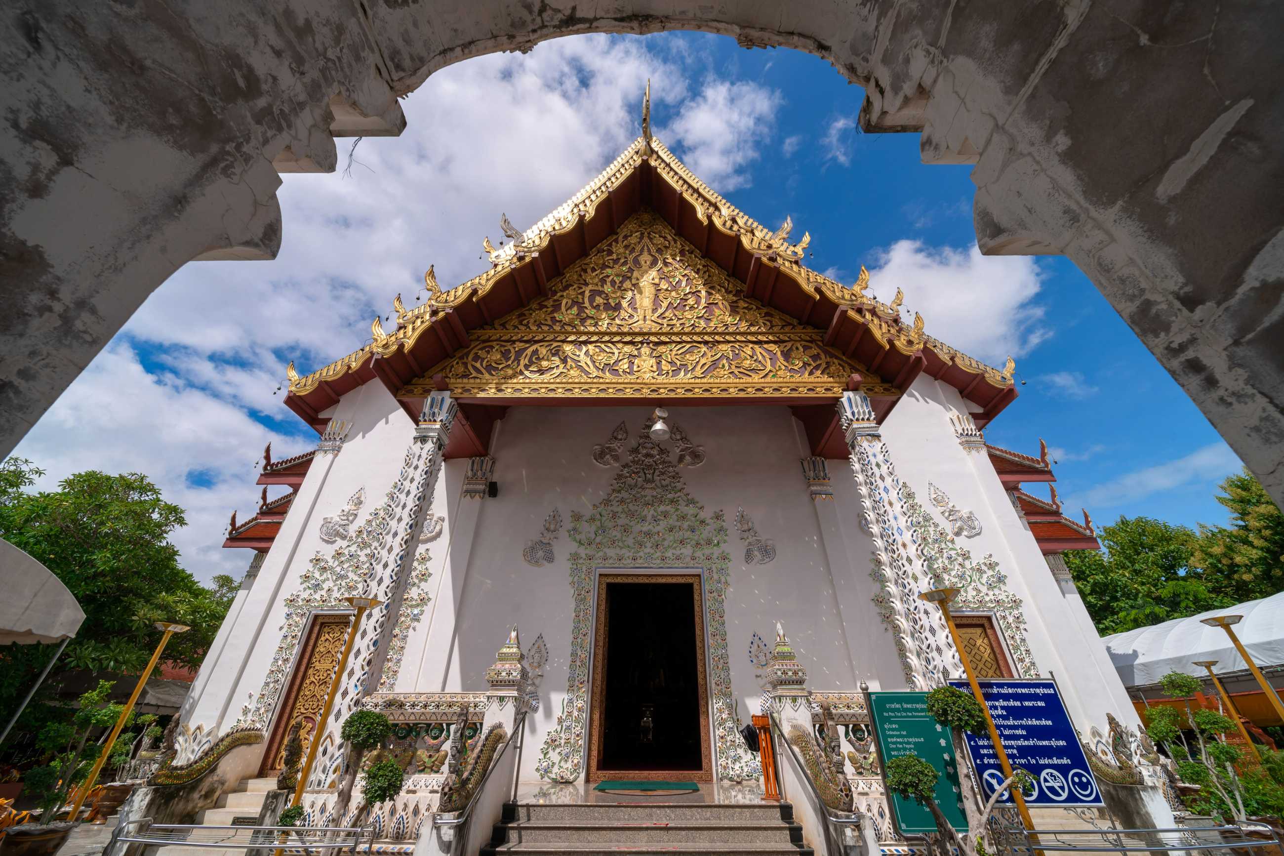 white-marble-public-ancient-temple-inside-arch-entrance-wat-phra-that-cho-hae-ro.jpg