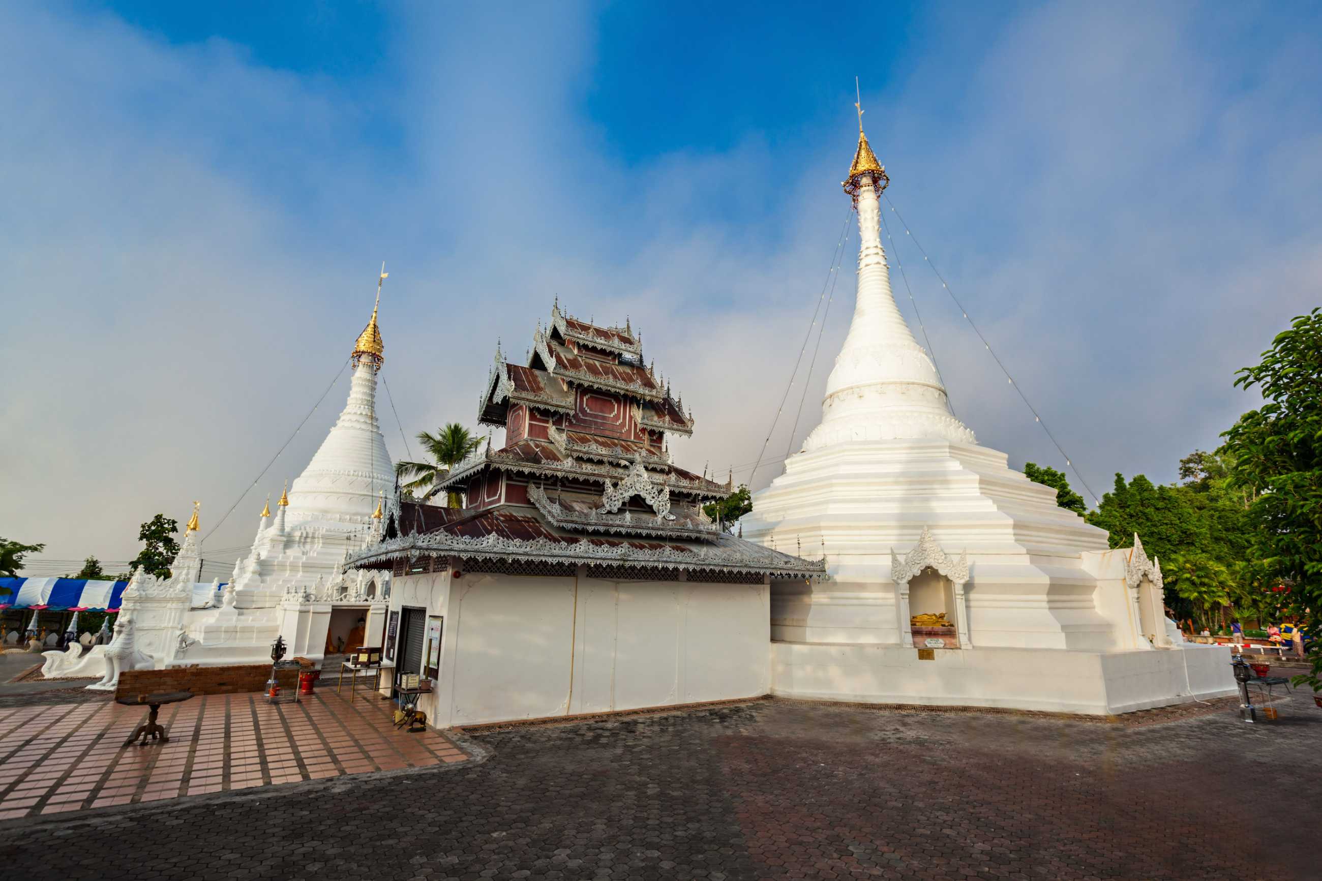 wat-phra-that-doi-kong-mu-mae-hong-son-thailand (1)_jadtrip.com.jpg
