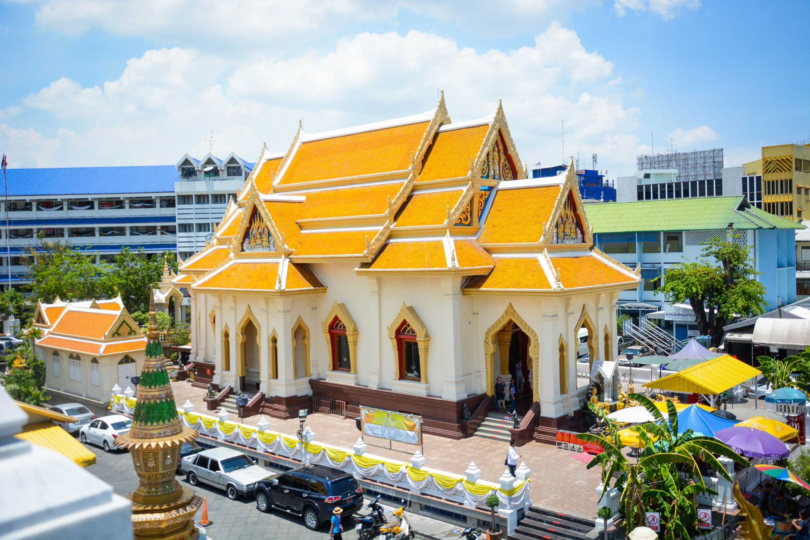 วัดไตรมิตร วัดไตรมิตรวิทยารามวรวิหาร (วัดสามจีน) (7)_jadtrip.com.jpg