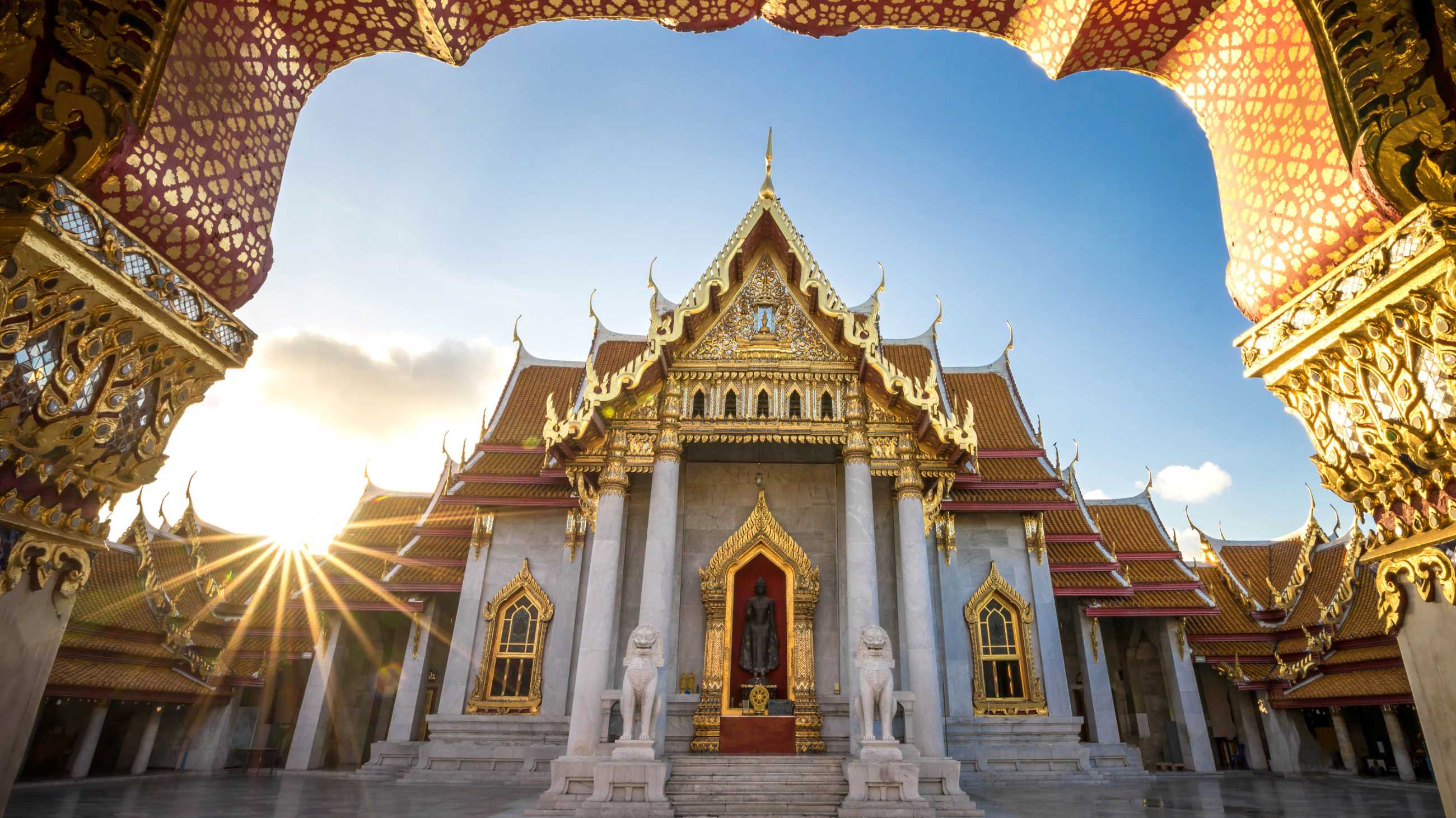 วัดเบญจมบพิตรดุสิตวนาราม_jadtrip.com.jpg